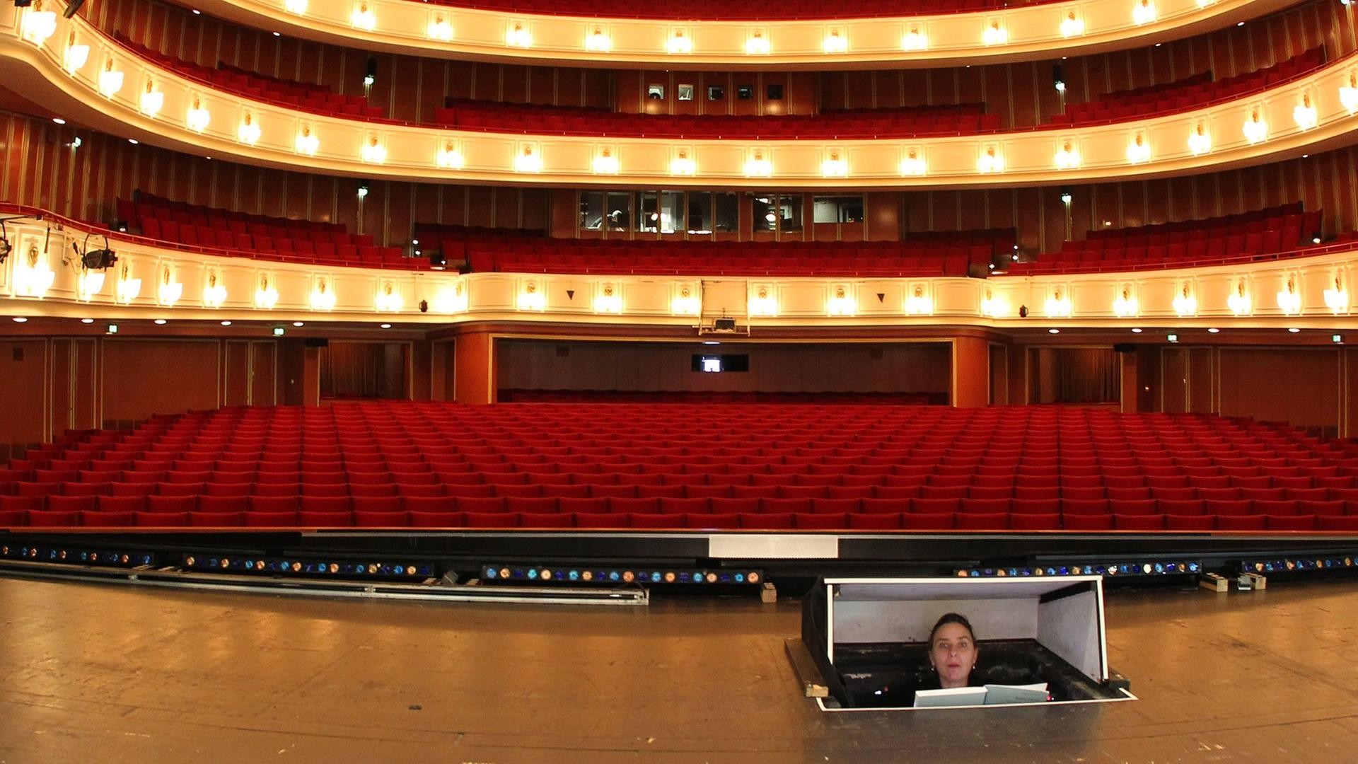 Deutschen Oper am Rhein, Roland Weihrauch.jpg