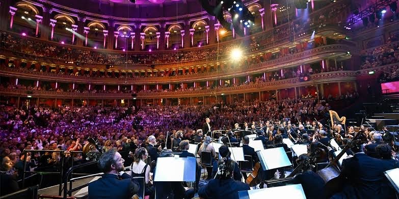 BBC Proms at the Royal Albert Hall. Photo by Amanda Slater, CC License