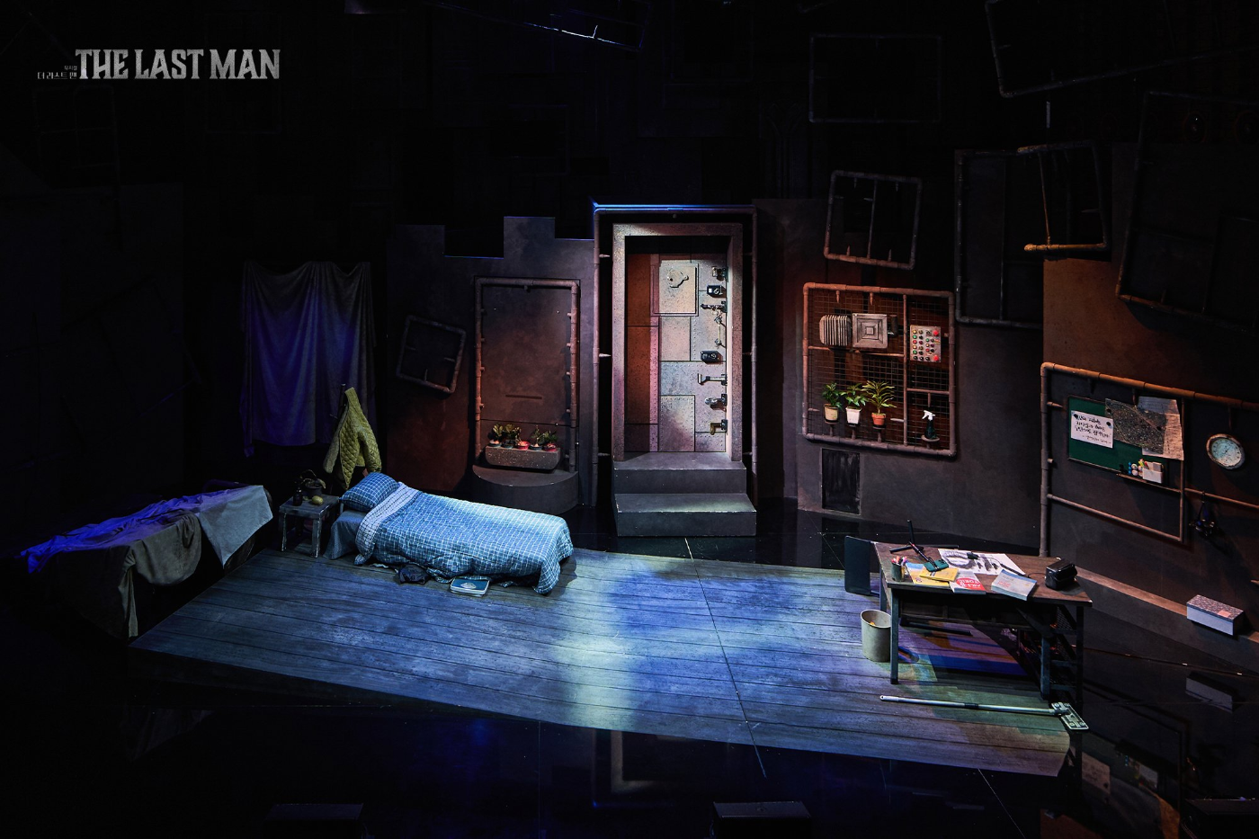 Production photo from the 2026 third run of musical <The Last Man>, Link the Space Hall 1. @Neo Production